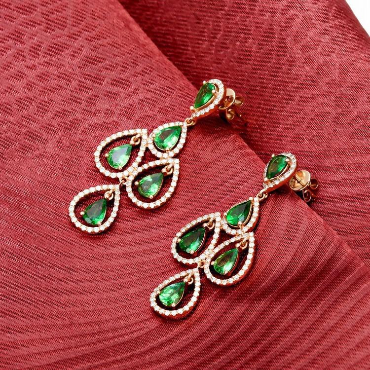 Zelené granáty 4905