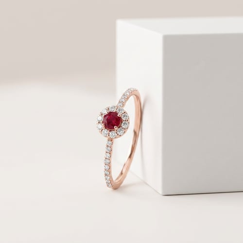 Stříbrný halo prsteň s rubínom a lab-grown diamantmi Wendy