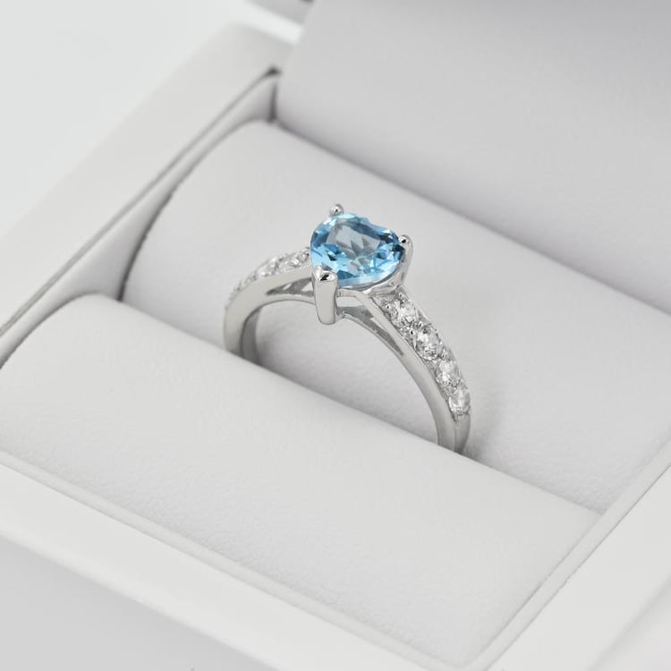 Topásový prsteň zo striebra 28855