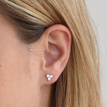 Romantické náušnice s tromi diamantmi Alizee