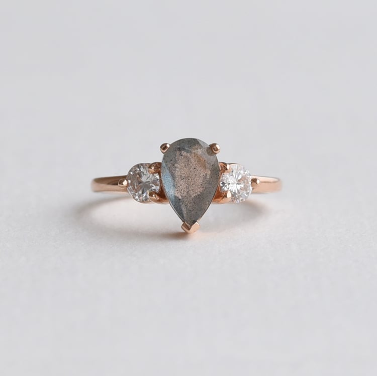 Zlatý prsteň 73735