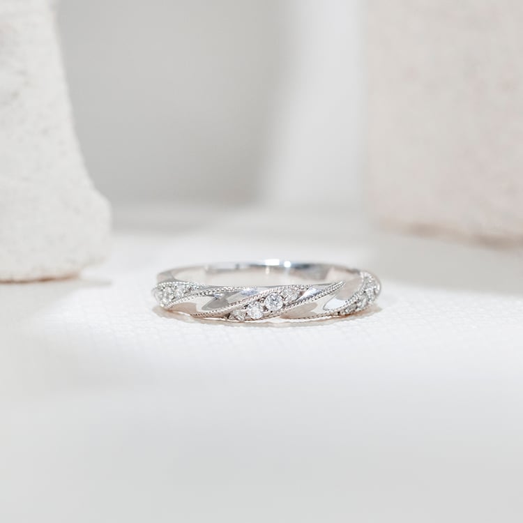 Eternity prepletaný prsteň s diamantmi Alister 111496