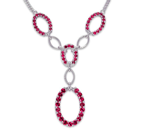 Strieborný náhrdelník s rubínmi