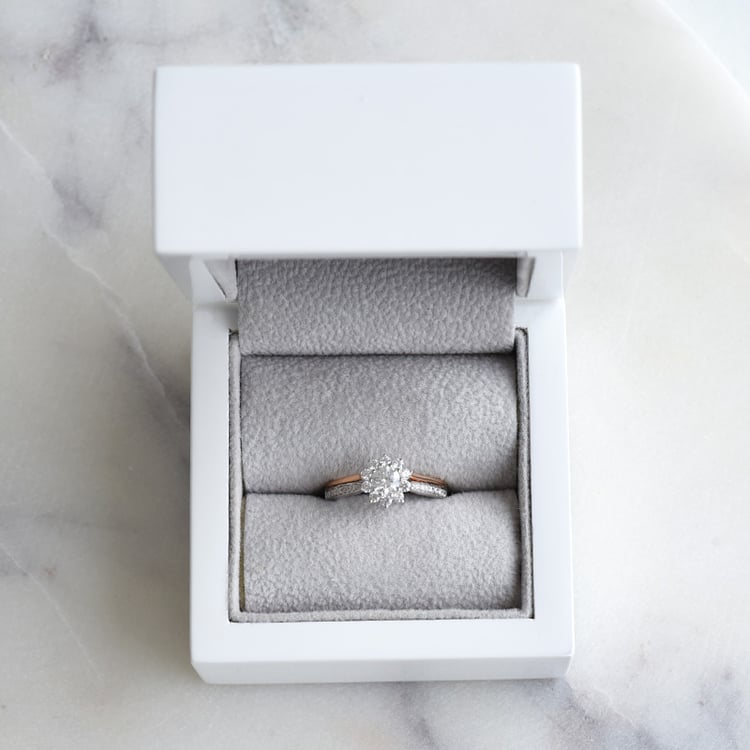 Diamantový prsteň z viacfarebného zlata 86609