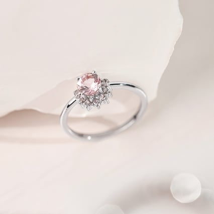 Zlatý minimalistický prsteň s morganitom Caio