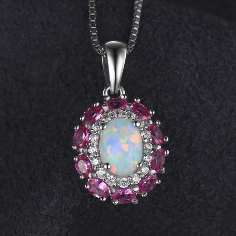 Náhrdelník s opálom 20531