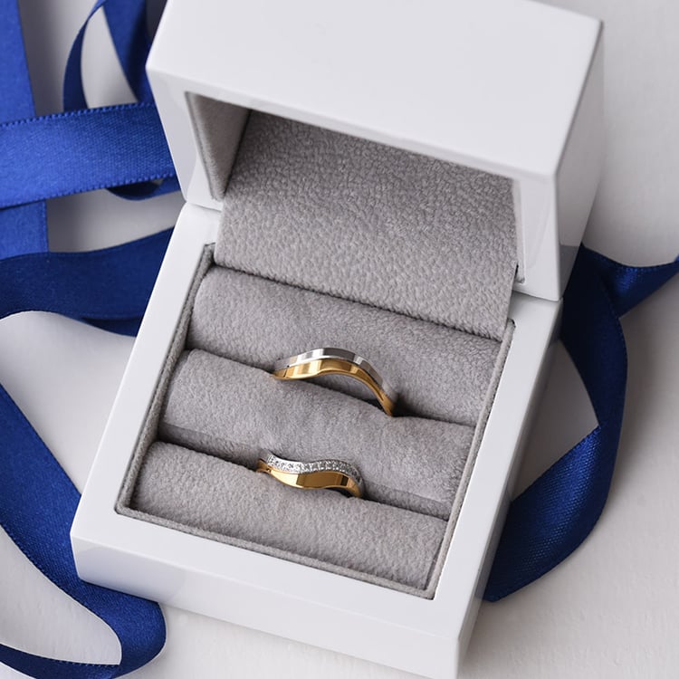 Snubné prstene s diamantmi 76327