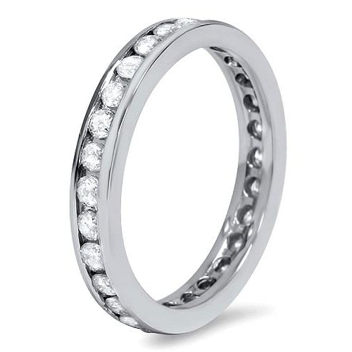 Platinový diamantový prsteň