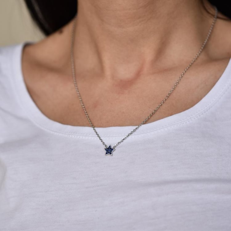 Spinelový náhrdelník 23691