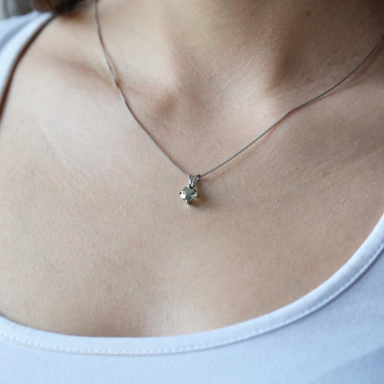 Zlatý ametystový náhrdelnik 15130