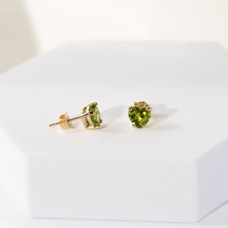 Zlaté náušnice so srdiečkovými olivínmi Hettia 141656