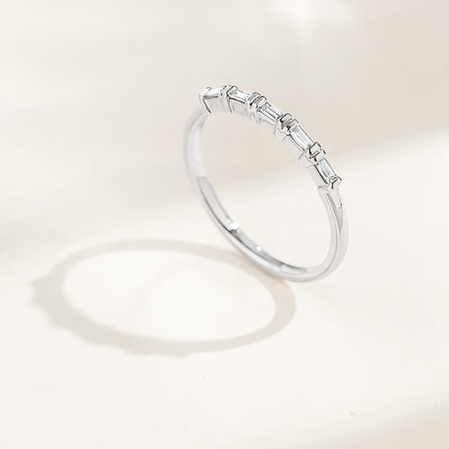 Zlatý eternity prsteň s baguette diamantmi Rantall