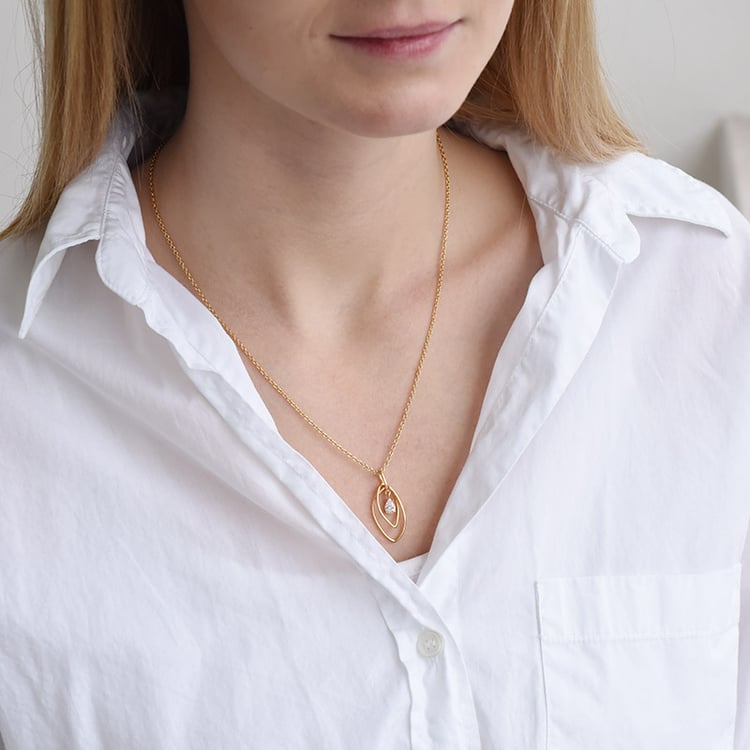 Pozlátený prívesok so zirkónom 90704