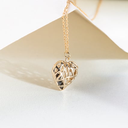 Prívesok v tvare srdca so salt and pepper korálkami Adeline