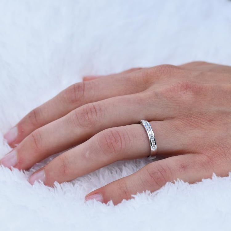 Zlatý eternity prsteň 11944