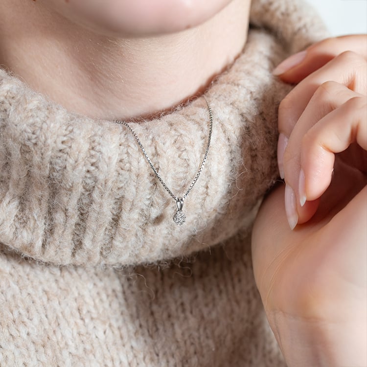 Strieborný prívesok s lab-grown diamantmi Chrisstel 151145