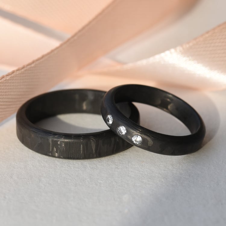 Snubné karbonové prstene s diamantmi 77514