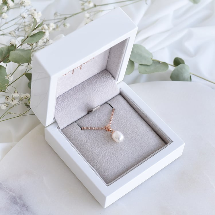 Pozlátený prívesok 87978