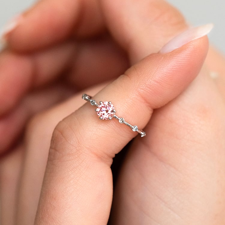 Zásnubný prsteň s certifikovaným fancy pink lab-grown diamantom Jelena 144892