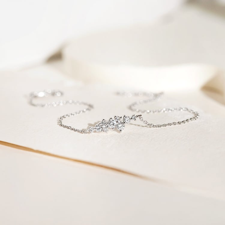 Minimalistický cluster náramok s lab-grown diamantmi Kianna 161341