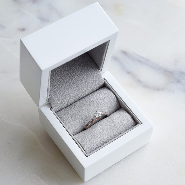 Diamantový prsteň z bieleho zlata 87123