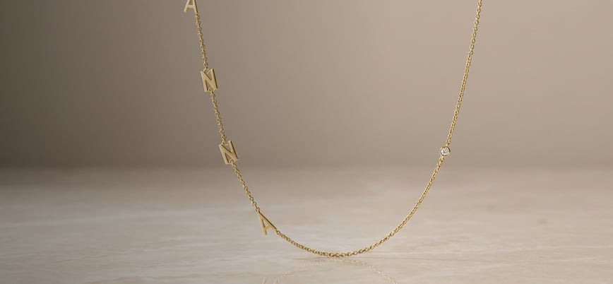 Vyberte si kov, kameň aj gravírovanie a vytvorte šperk,<br>ktorý je skutočne váš.