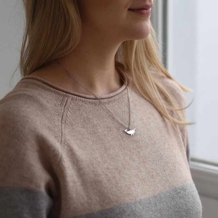 Strieborný prívesok v tvare narvala 52021