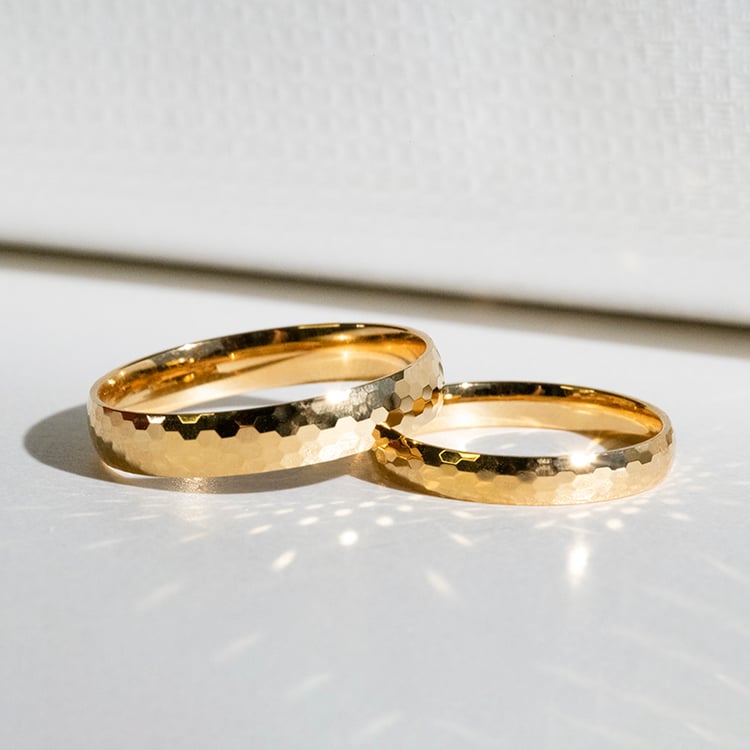 Zlaté tepané svadobné obrúčky Weston 114110