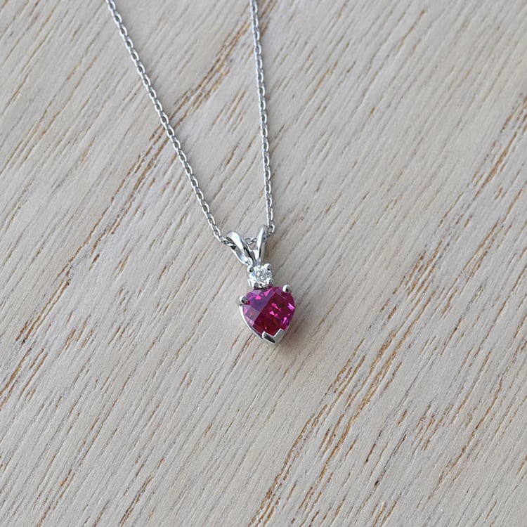 Rubínový náhrdelník 68901