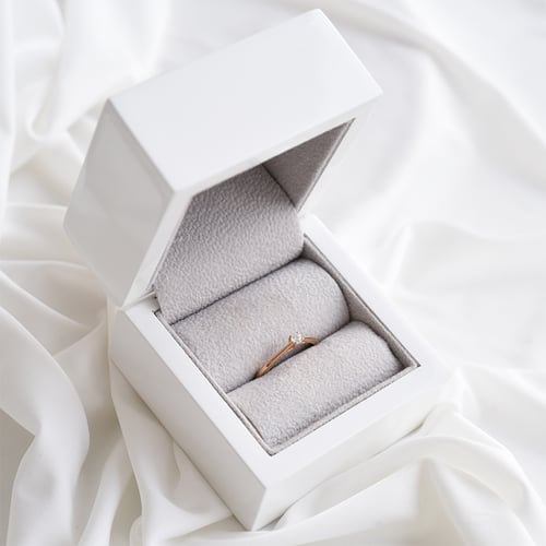 Prsteň s výberom karátovej váhy lab-grown diamantu Beau