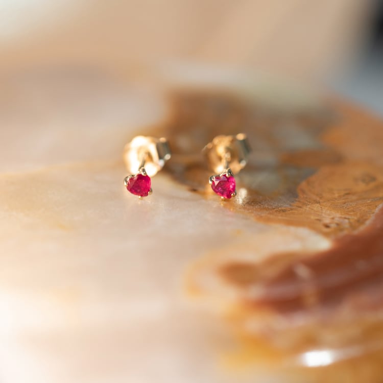 Kolekcia šperkov s rubínovými srdiečkami Ameena 101726