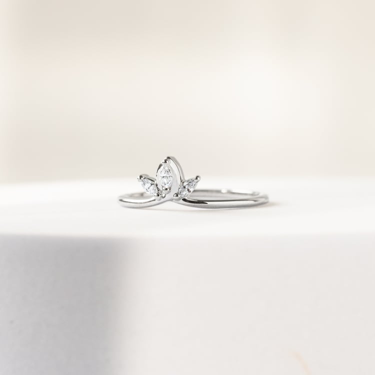 Vykrojený prsteň s marquise lab-grown diamantmi Tyrone 141445