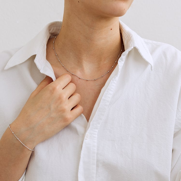 Retiazka s guličkami 45 cm zo striebra 129916