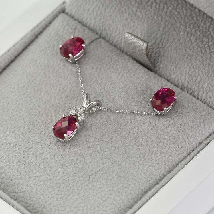 Rubínová kolekcia 38811