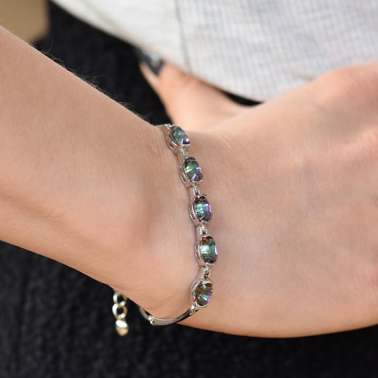 Strieborný náramok s mystickými quartzmi 18205