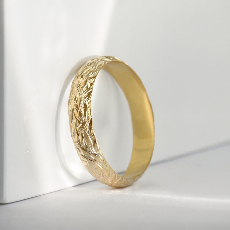 Svadobné obrúčky s ručnou rytinou listov Louie 118128