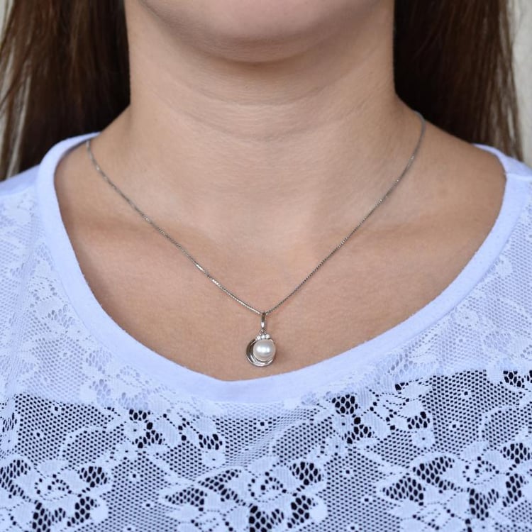 Strieborný náhrdelník Caryll 6808