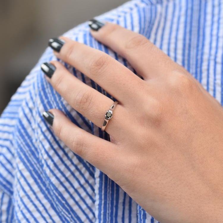 Zlatý prsteň Lylin 10630