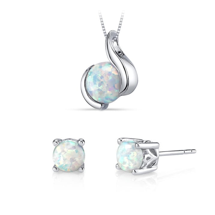 Kolekcia strieborných šperkov s bielymi opálmi Holger