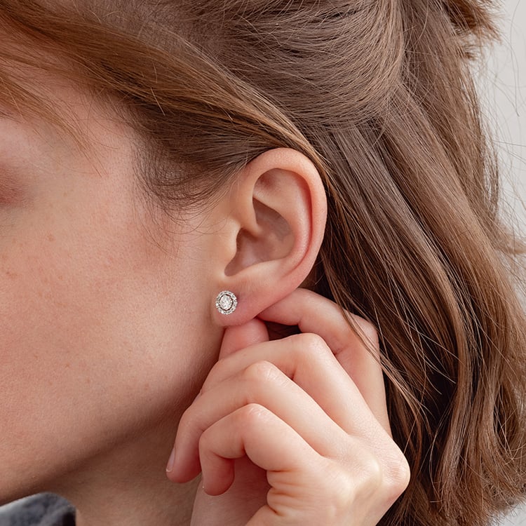 Zlaté náušnice 2v1 s IGI certifikovanými 0.30ct lab-grown diamantmi Fendi 132764