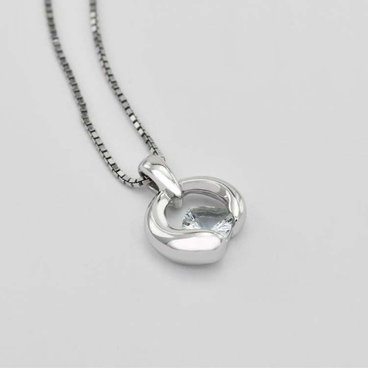 Prívesok s akvamarínom 28607