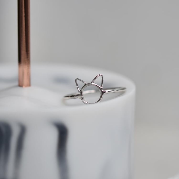 Prsteň zo striebra 35318