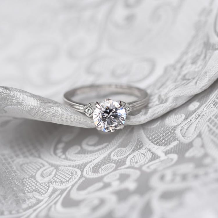 Zlatý diamantový prsteň 79345