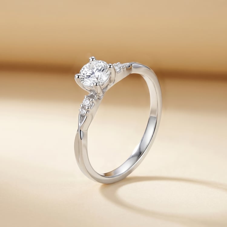 Zásnubný prsteň s výberom písmen a diamantmi Mileva 167469