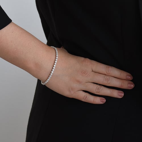 Strieborný náramok s lab-grown diamantmi Nixon