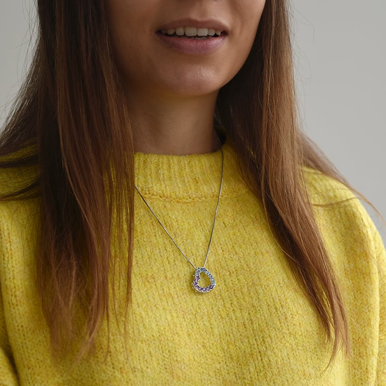 Náhrdelník vo tvaru srdca 61811