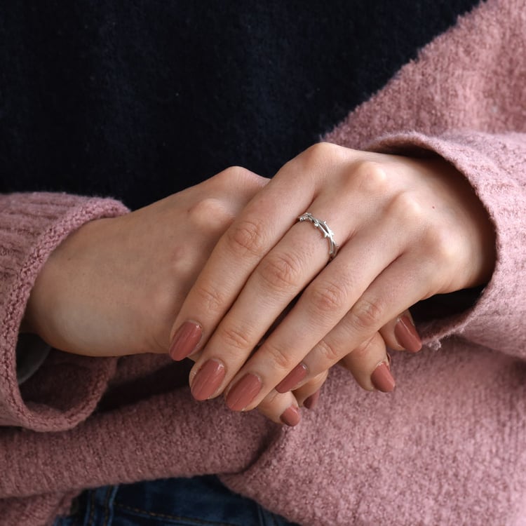 Prsteň v tvare vetvičiek s lab-grown diamantmi a komfortný prsteň Elly 105837