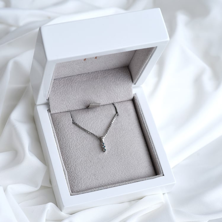 Diamantový prívesok 86250