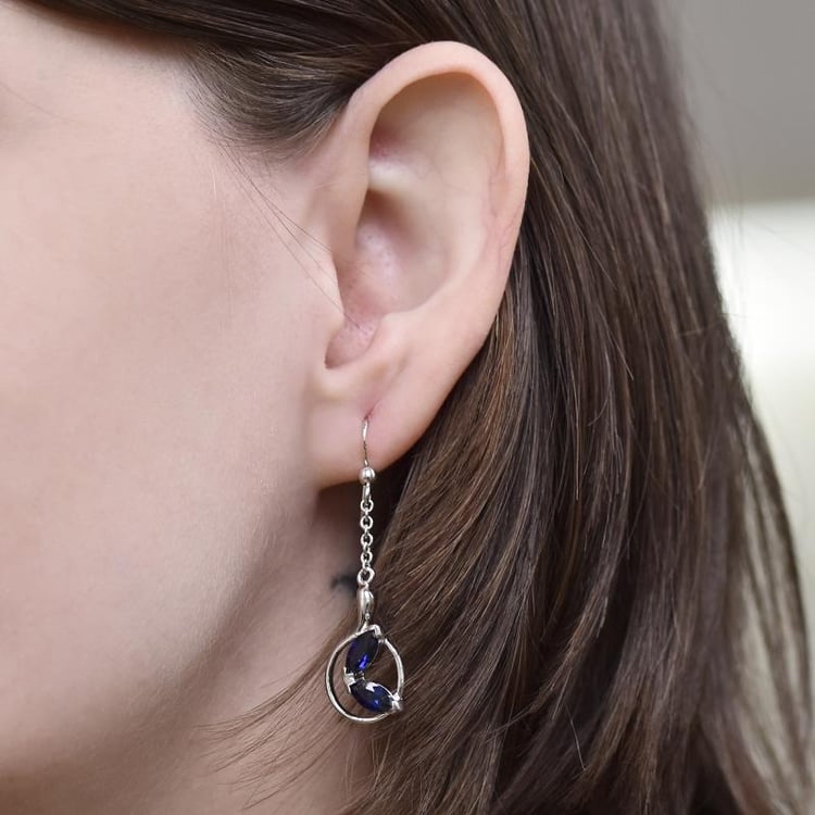 Visiace strieborné náušnice 29762