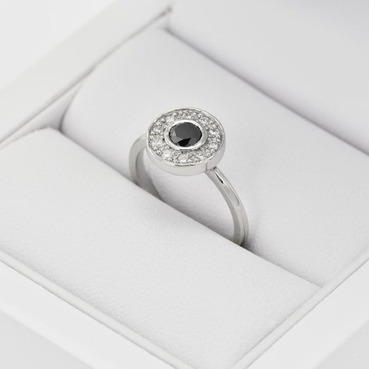 Zásnubný prsteň s diamantmi 34853